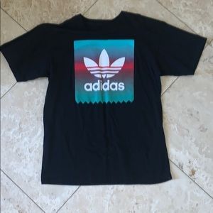 Unisex adidas shirt sleeve shirt
